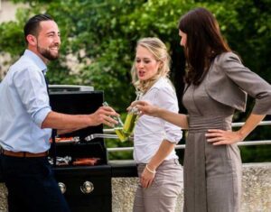 have_fun_and_stay_professional_at_company_events